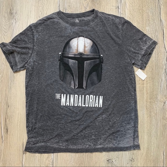 Disney Mandalorian Star Wars Grey T-shirt - Picture 1 of 6